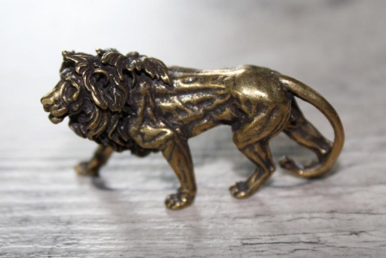 Brass Lion - Click Image to Close