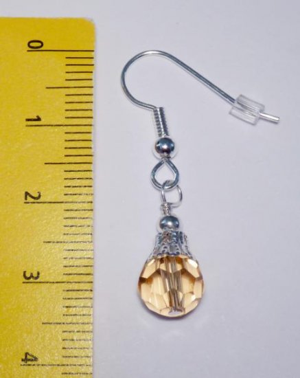 Crystal Drops Earrings hell-brown - Click Image to Close