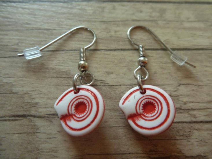 Marine Animals Snail red Earrings - Click Image to Close