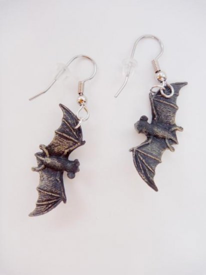 Bats Earrings - Click Image to Close