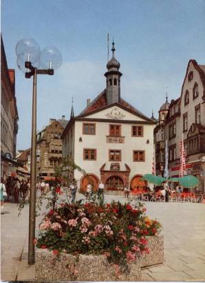 Bad Kissingen Marktplatz mit Rathaus - zum Schließen ins Bild klicken