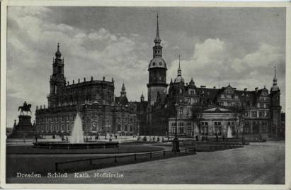 Dresden - Castle and Catholic church - Click Image to Close
