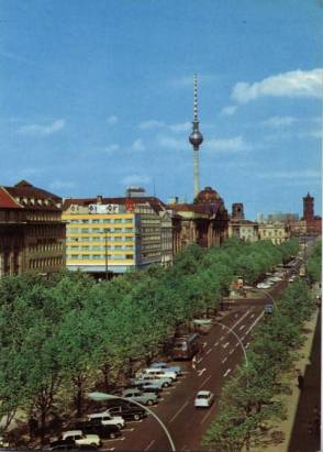Berlin - Unter den Linden - zum Schließen ins Bild klicken