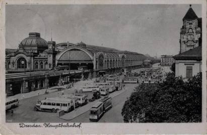 Dresden, Hauptbahnhof - Click Image to Close