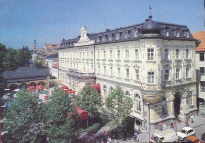 Regensburg, Park-Hotel Maximilian - zum Schließen ins Bild klicken
