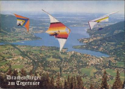 Hang-Gliders at Tegernsee, Rottach - Click Image to Close