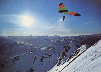 Drachenfliegen in den Alpen - zum Schließen ins Bild klicken