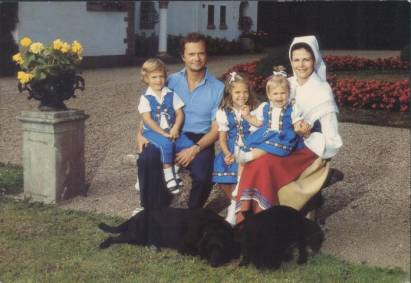 S.M König Carl XVI Gustaf und I.M. Königin Silvia mit Kinder - zum Schließen ins Bild klicken