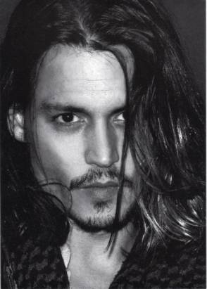 Johnny Depp - zum Schließen ins Bild klicken