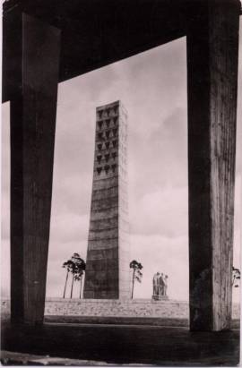 Sachsenhausen Mahn- und Gedenkstätte - zum Schließen ins Bild klicken