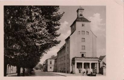 Treuenbrietzen Town Hall - Click Image to Close