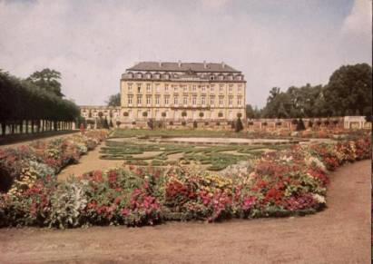 Schloss Augustusburg - zum Schließen ins Bild klicken