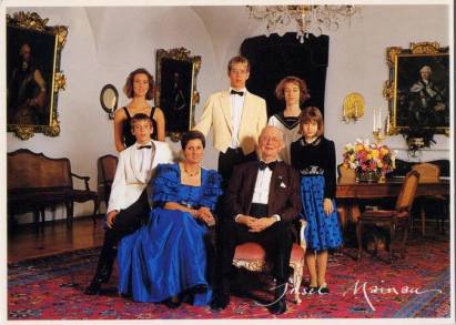 The Count's familiy - Insel Mainau - Click Image to Close