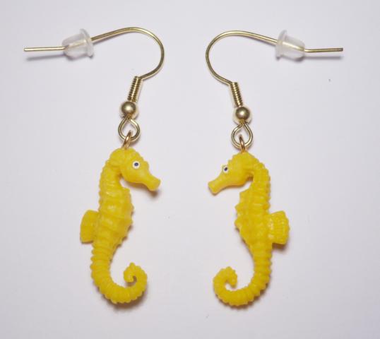 Seahorses Earrings - Click Image to Close
