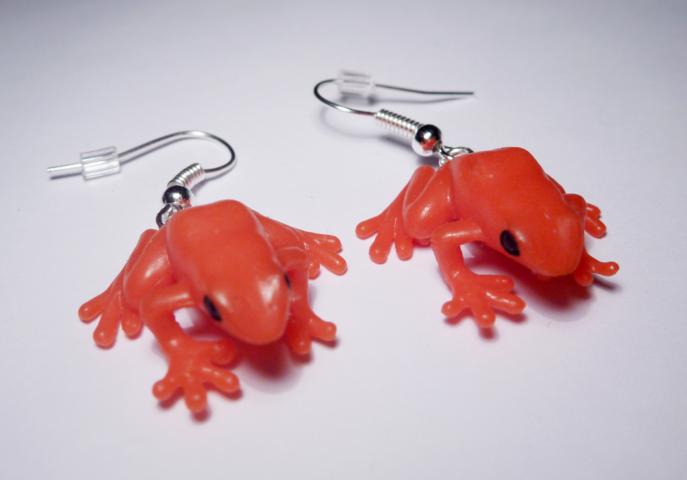 Poison Dart Frogs red Earrings - Click Image to Close