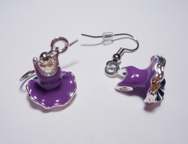 Dress purple Earrings - Click Image to Close