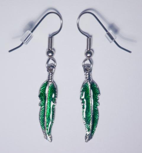Feather green Earrings - Click Image to Close