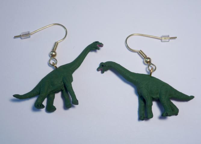 Brachiosaurus Dino Earrings - Click Image to Close