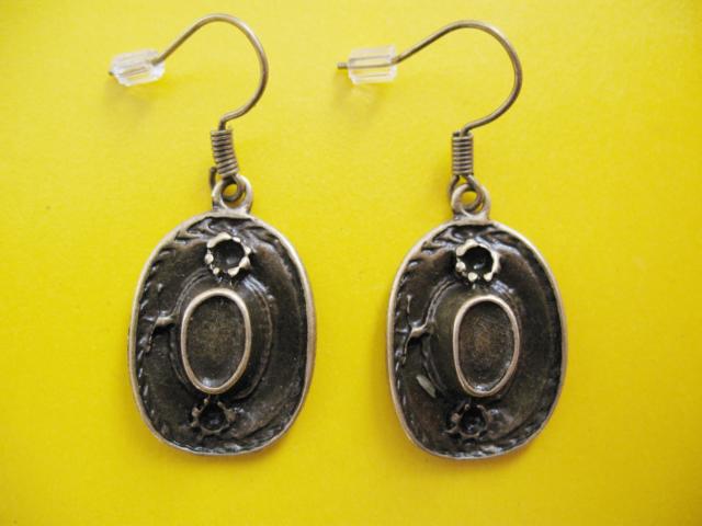 Cowboy Hat Earrings - Click Image to Close