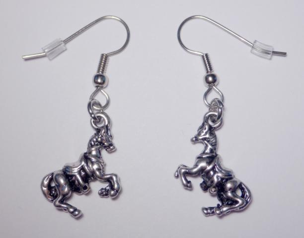 Horses Earrings - Click Image to Close