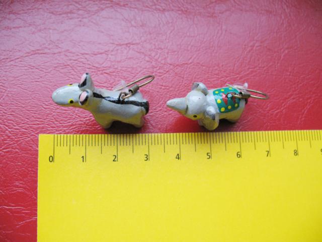 Elephant and Donkey Earrings - Click Image to Close