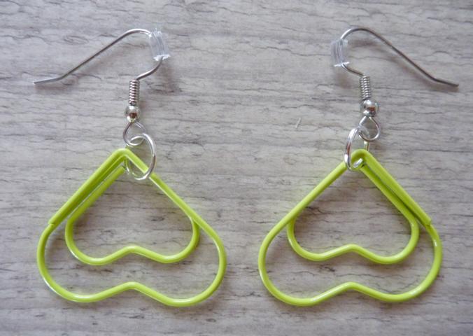 Paperclips Earrings heart yellow - Click Image to Close