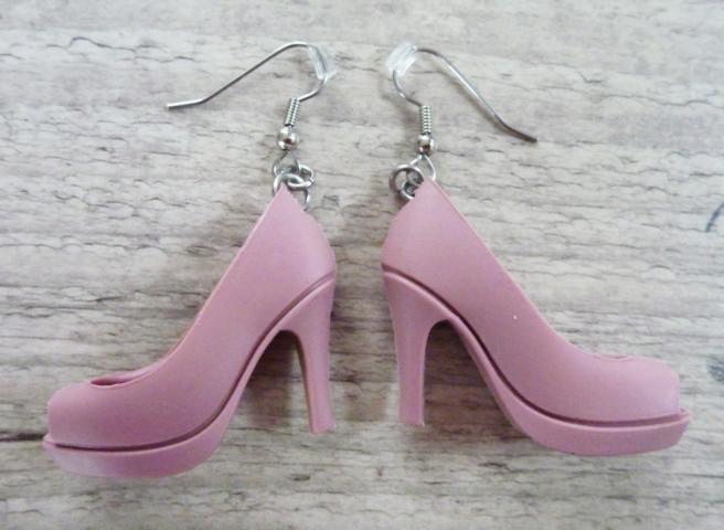 High Heels Earrings dark pink - Click Image to Close