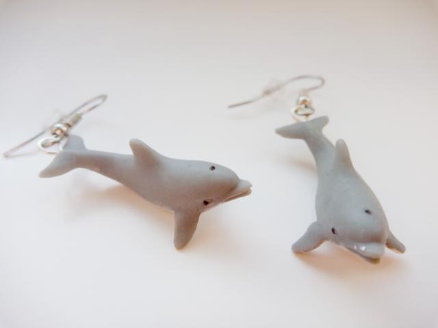 Dolphins Earrings - Click Image to Close