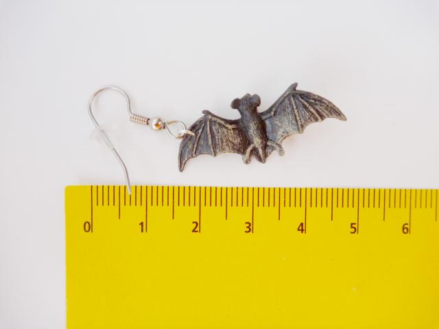 Bats Earrings - Click Image to Close