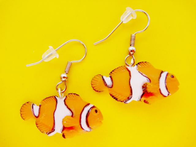Clownfishes Earrings - Click Image to Close