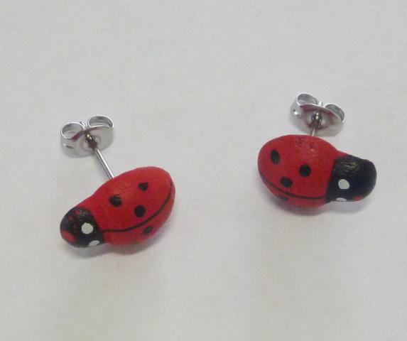 Ladybird Ear Stud wood - Click Image to Close